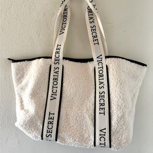 NWT Victoria’s Secret Tote